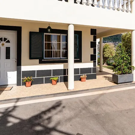 Vakantiehuis Azul Infinito Casa 2br Quiet And Tranquil Arco da Calheta (Madeira)
